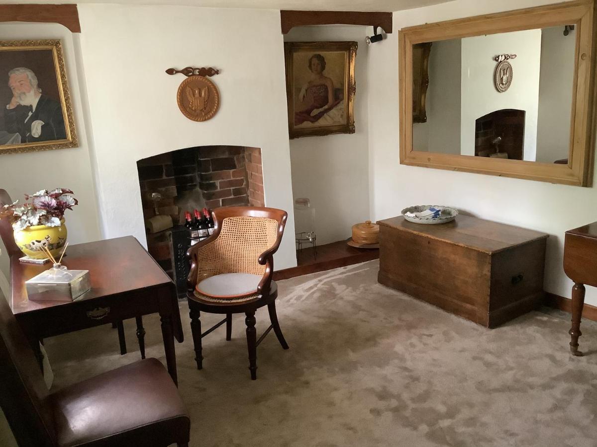 Bed and Breakfast Bwthyn Cudd Westbury  Exterior foto